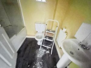 Photo 1- click for photo gallery